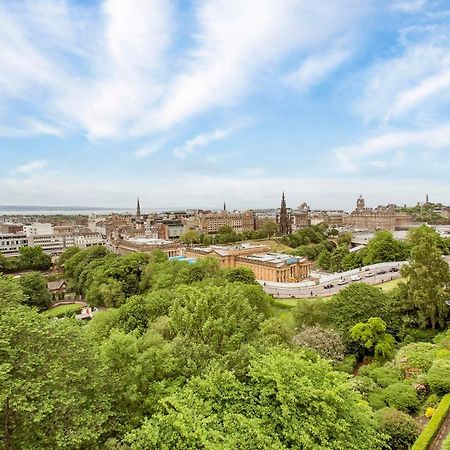Luxury 3-Bedroom Apartment With Stunning Views At Ramsay Garden Édimbourg Extérieur photo