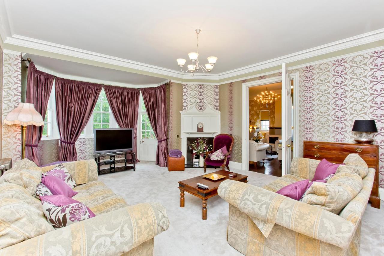 Luxury 3-Bedroom Apartment With Stunning Views At Ramsay Garden Édimbourg Extérieur photo