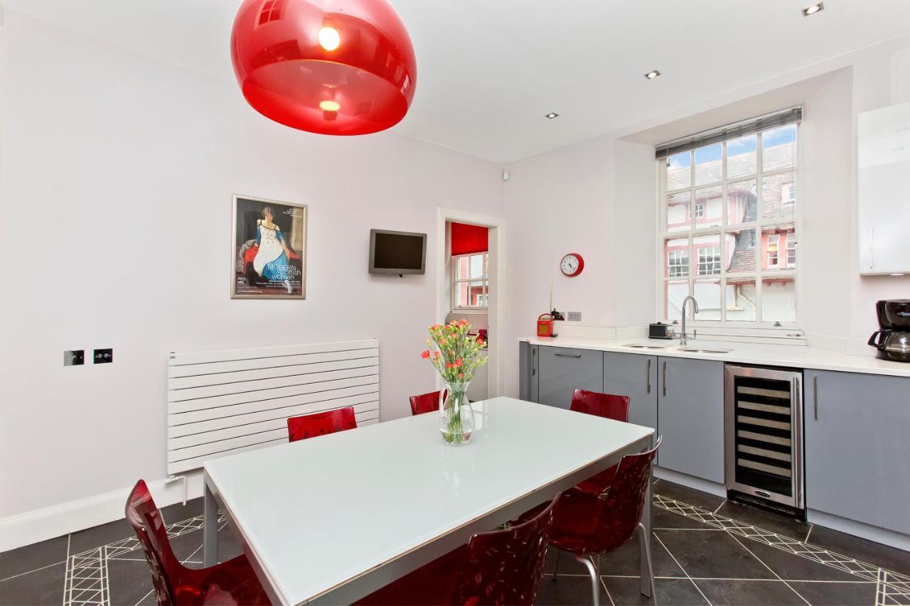Luxury 3-Bedroom Apartment With Stunning Views At Ramsay Garden Édimbourg Extérieur photo